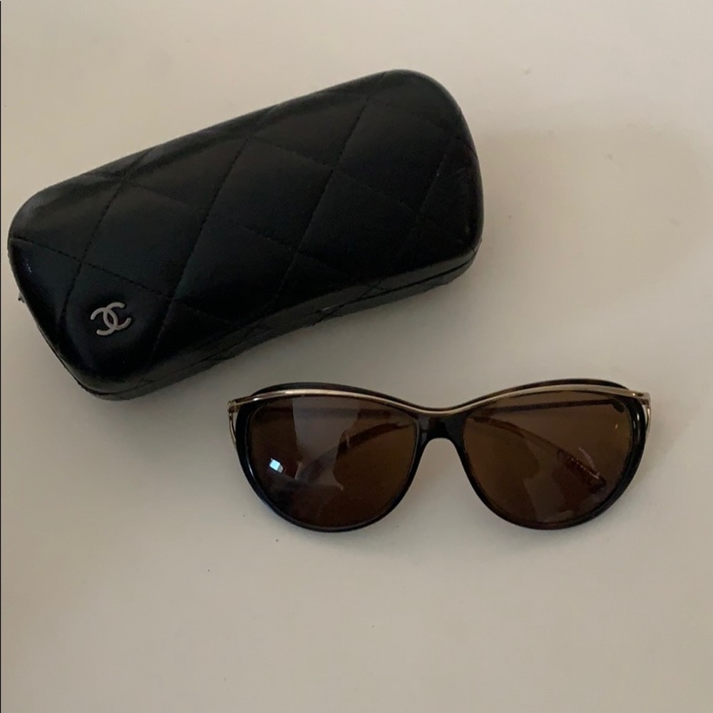 Chanel brown sunglasses